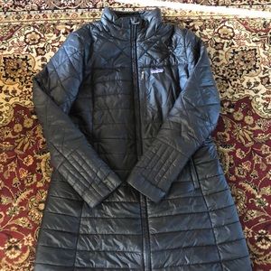 PATAGONIA women’s puffer jacket